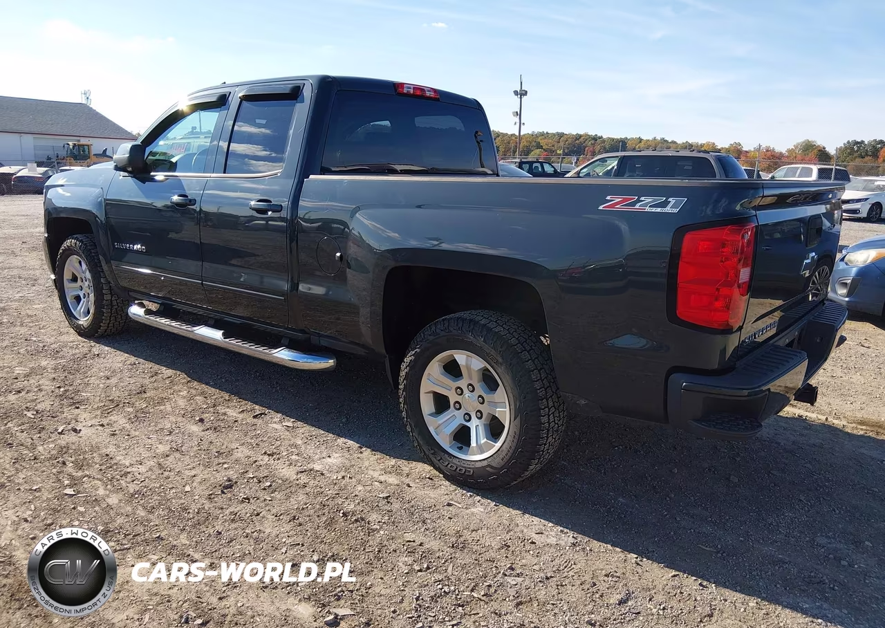 2017 Chevrolet Silverado 1500 2Lt VIN:1GCVKREC3HZ145578 - 3