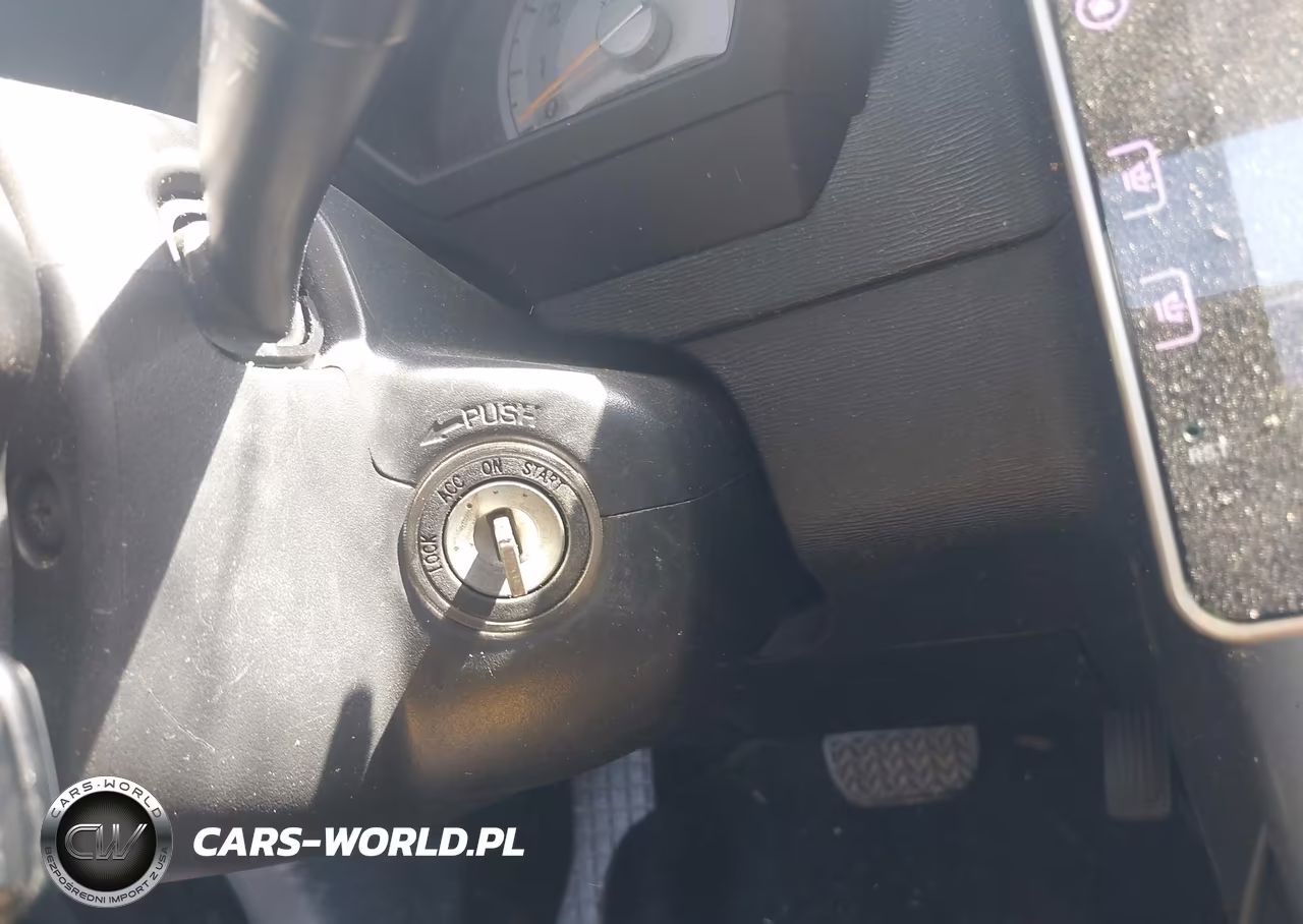 2006 Scion Tc VIN:JTKDE177X60103102 - 11