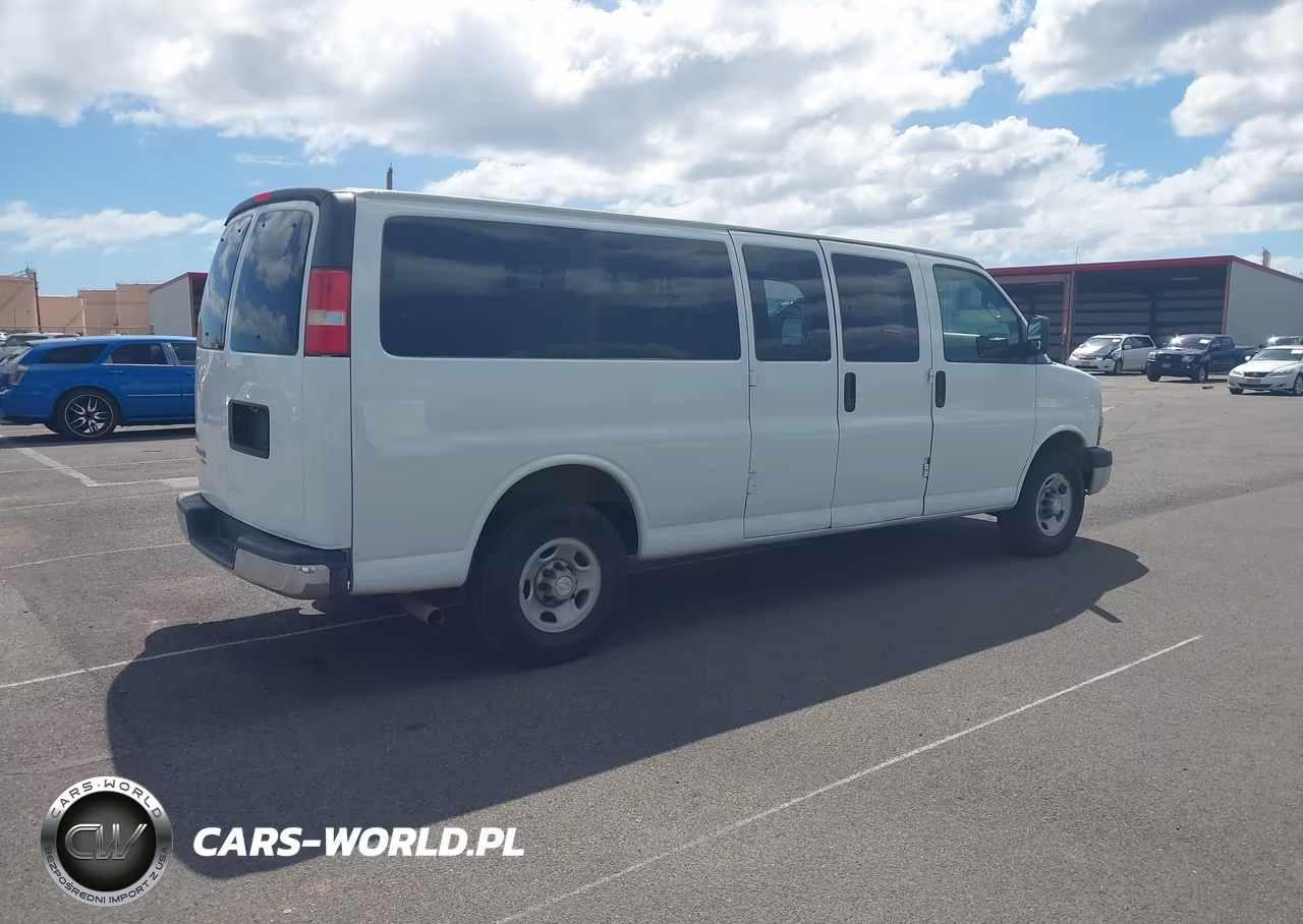 2016 Chevrolet Express 3500 Lt VIN:1GAZGPFF3G1317551 - 4