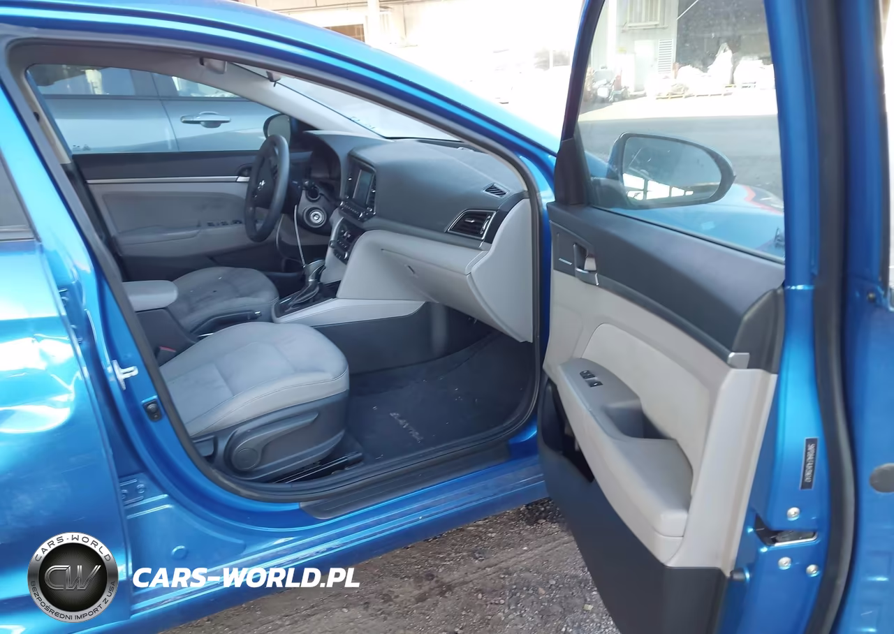 2018 Hyundai Elantra Sel VIN:5NPD84LF4JH396147 - 5