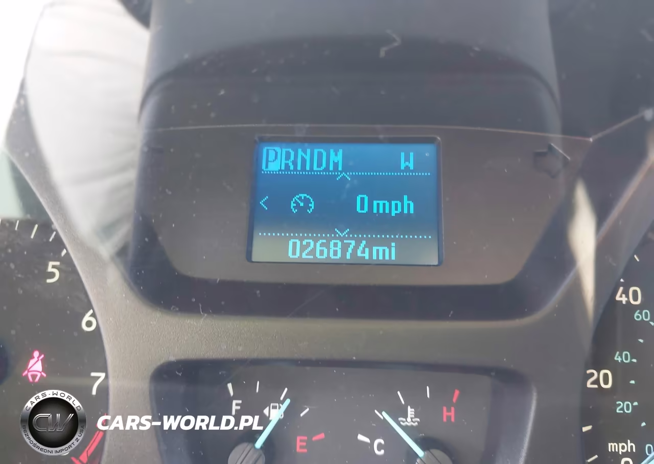2018 Ford Transit-150 VIN:1FTYE1ZM2JKB42419 - 19