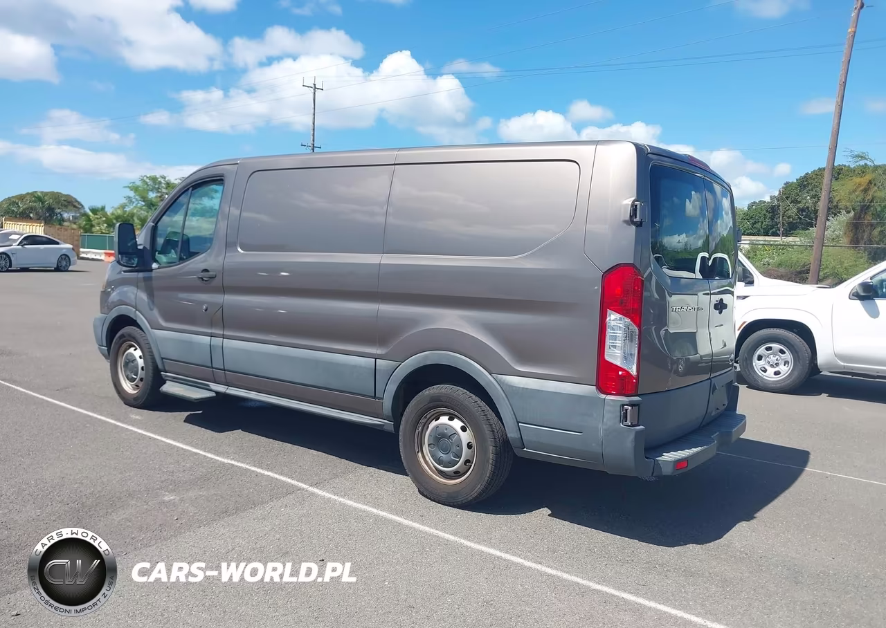 2018 Ford Transit-150 VIN:1FTYE1ZM2JKB42422 - 3