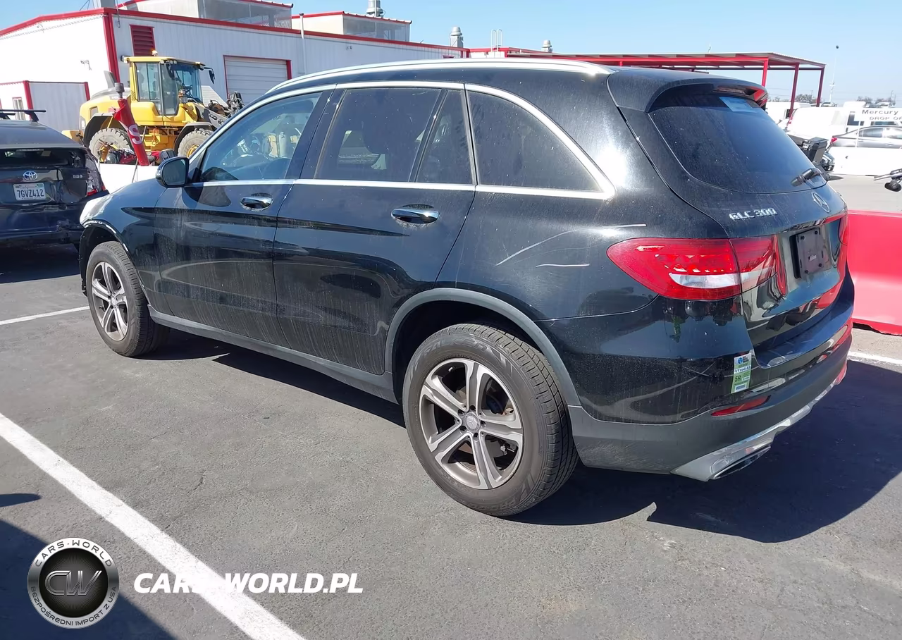 2016 Mercedes-Benz Glc 300 4Matic VIN:WDC0G4KB3GF012856 - 3