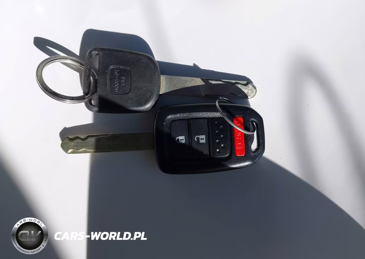 2016 Honda Fit Lx VIN:JHMGK5H53GX020913 - 11