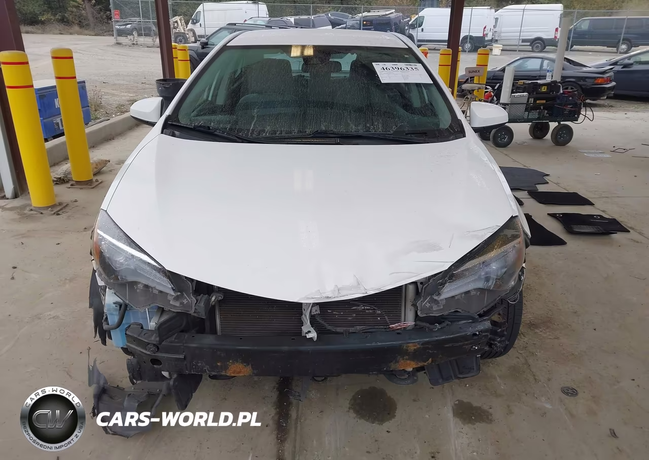 2017 Toyota Corolla L VIN:5YFBURHE5HP623603 - 13