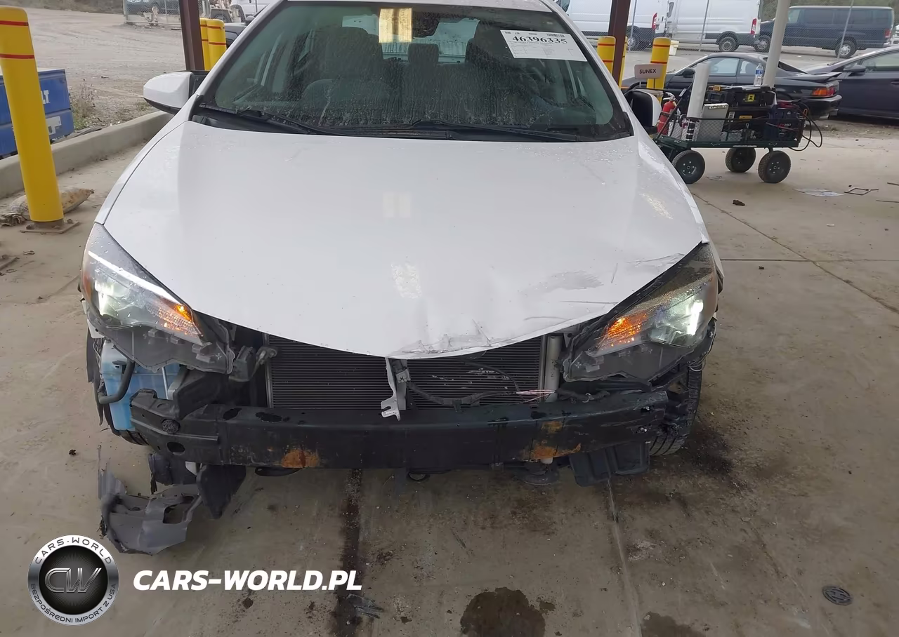 2017 Toyota Corolla L VIN:5YFBURHE5HP623603 - 6