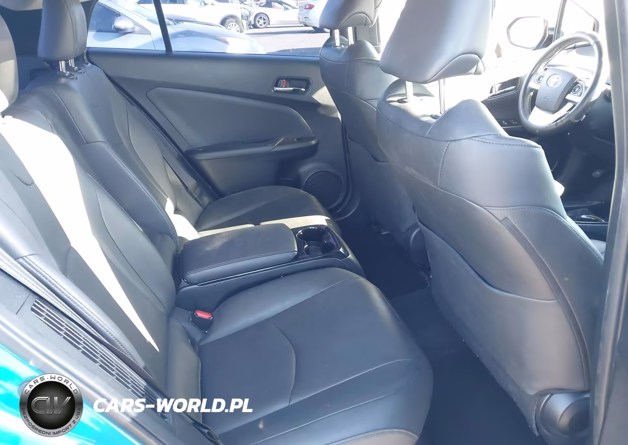 2018 Toyota Prius Prime Premium VIN:JTDKARFP5J3075436 - 8