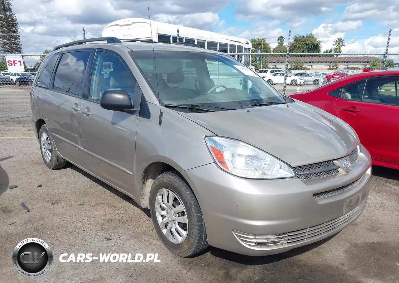2005 Toyota Sienna Le