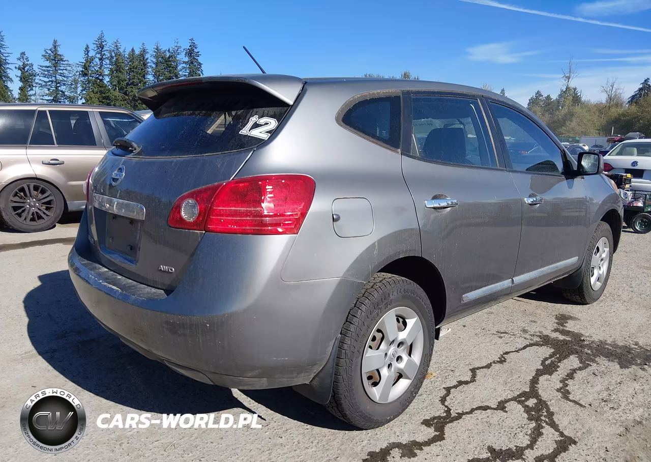 2013 Nissan Rogue S VIN:JN8AS5MV5DW664335 - 4