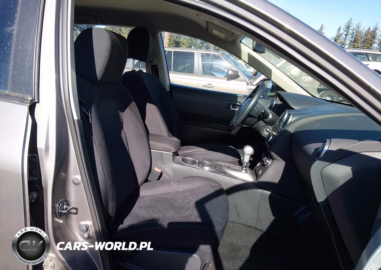 2013 Nissan Rogue S VIN:JN8AS5MV5DW664335 - 5