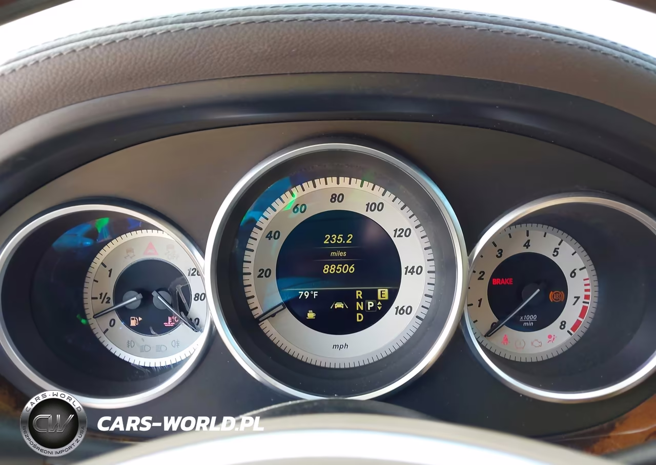 2012 Mercedes-Benz Cls 550 VIN:WDDLJ7DB1CA011303 - 7