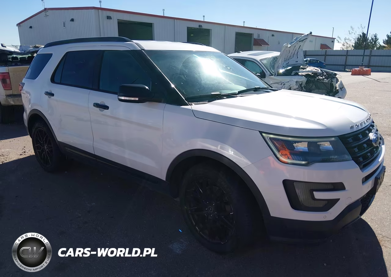 2016 Ford Explorer Sport – zdjęcie 1 z 17