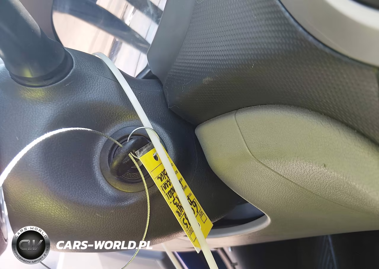 2013 Hyundai Accent Gls VIN:KMHCT4AE0DU561122 - 11