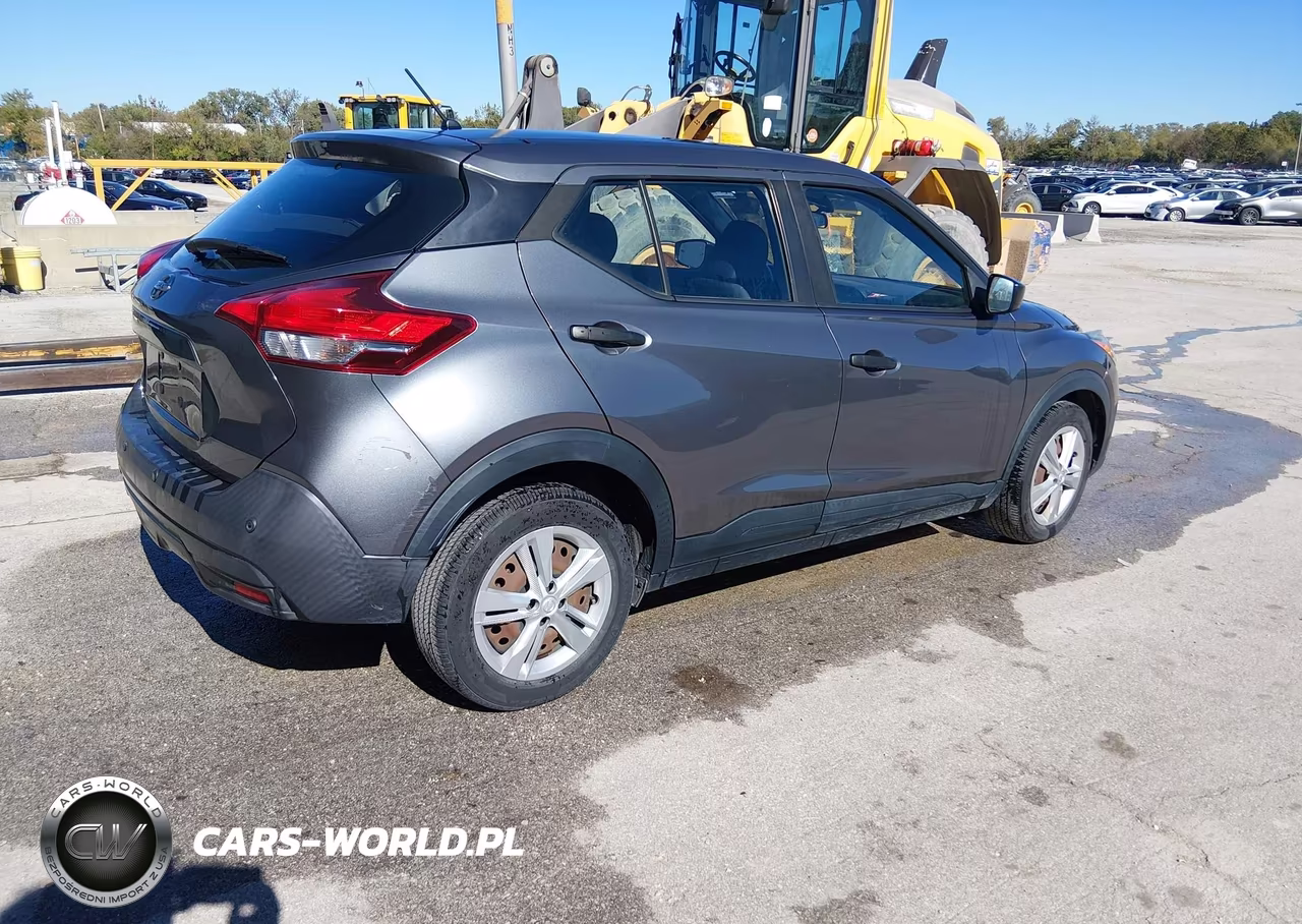 2020 Nissan Kicks S Xtronic Cvt VIN:3N1CP5BV5LL526942 - 4