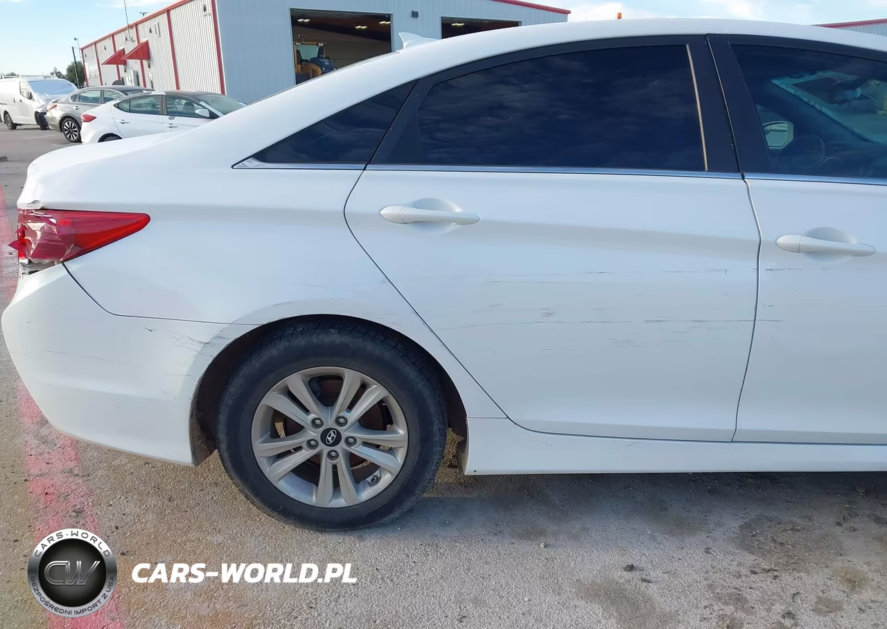 2014 Hyundai Sonata Gls VIN:5NPEB4AC9EH935348 - 13