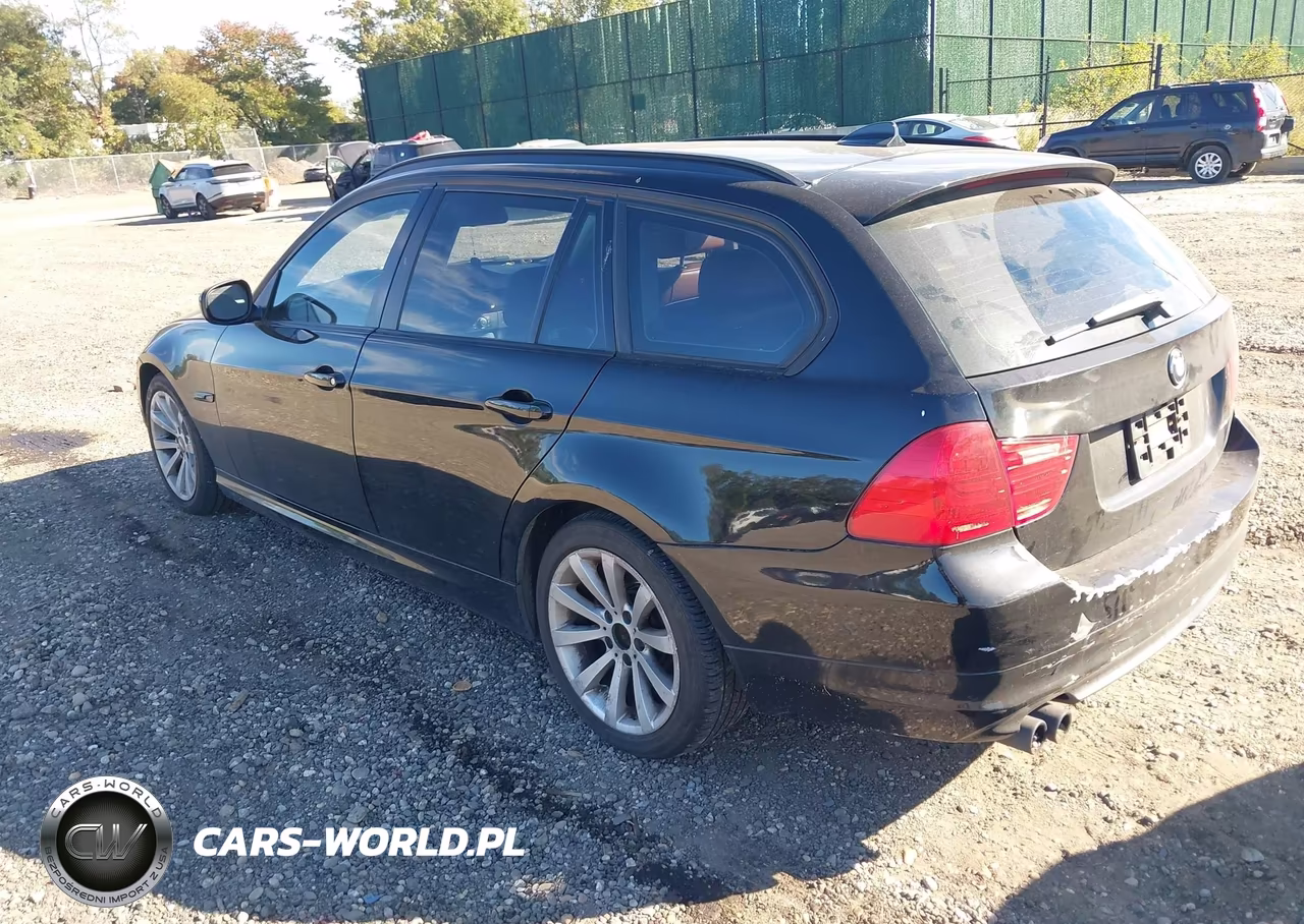 2011 BMW 328I xDrive VIN:WBAUU3C5XBA542988 - 3