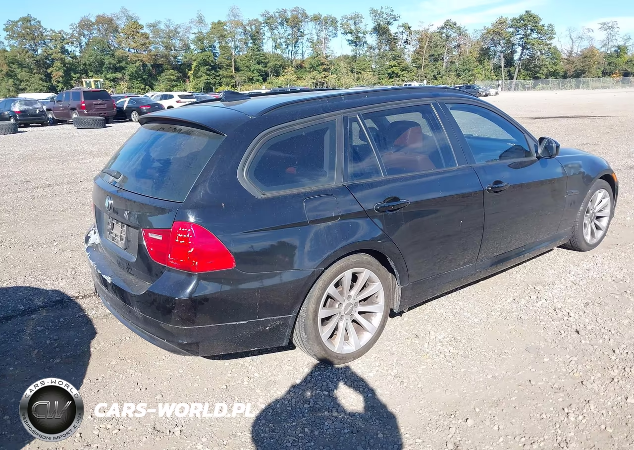 2011 BMW 328I xDrive VIN:WBAUU3C5XBA542988 - 4