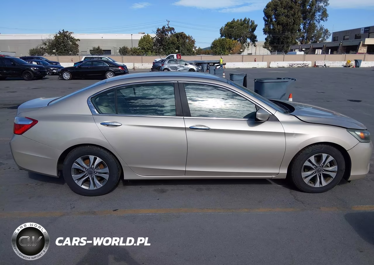 2015 Honda Accord Lx VIN:1HGCR2F31FA076041 - 13