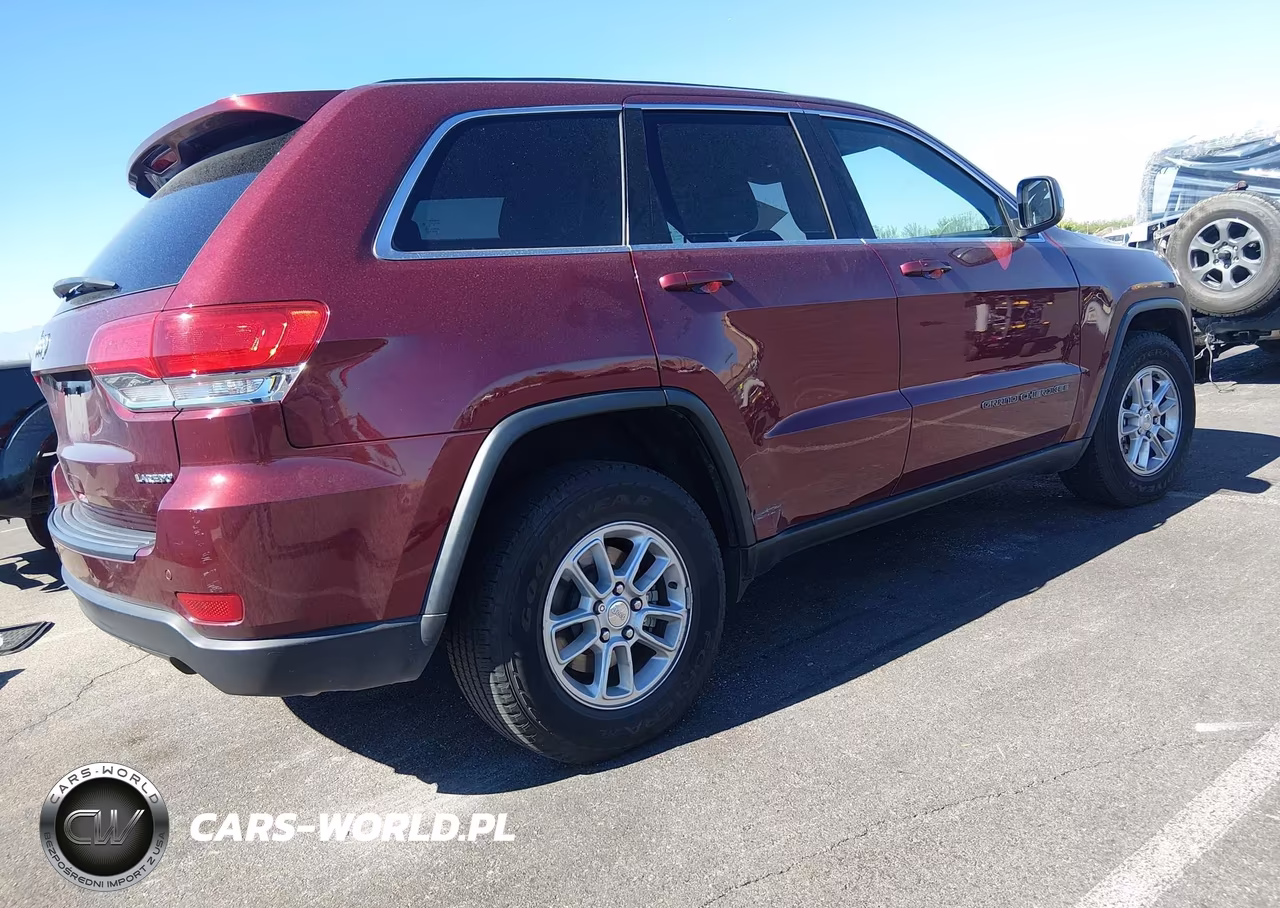 2019 Jeep Grand Cherokee Laredo 4X2 VIN:1C4RJEAG7KC543750 - 4