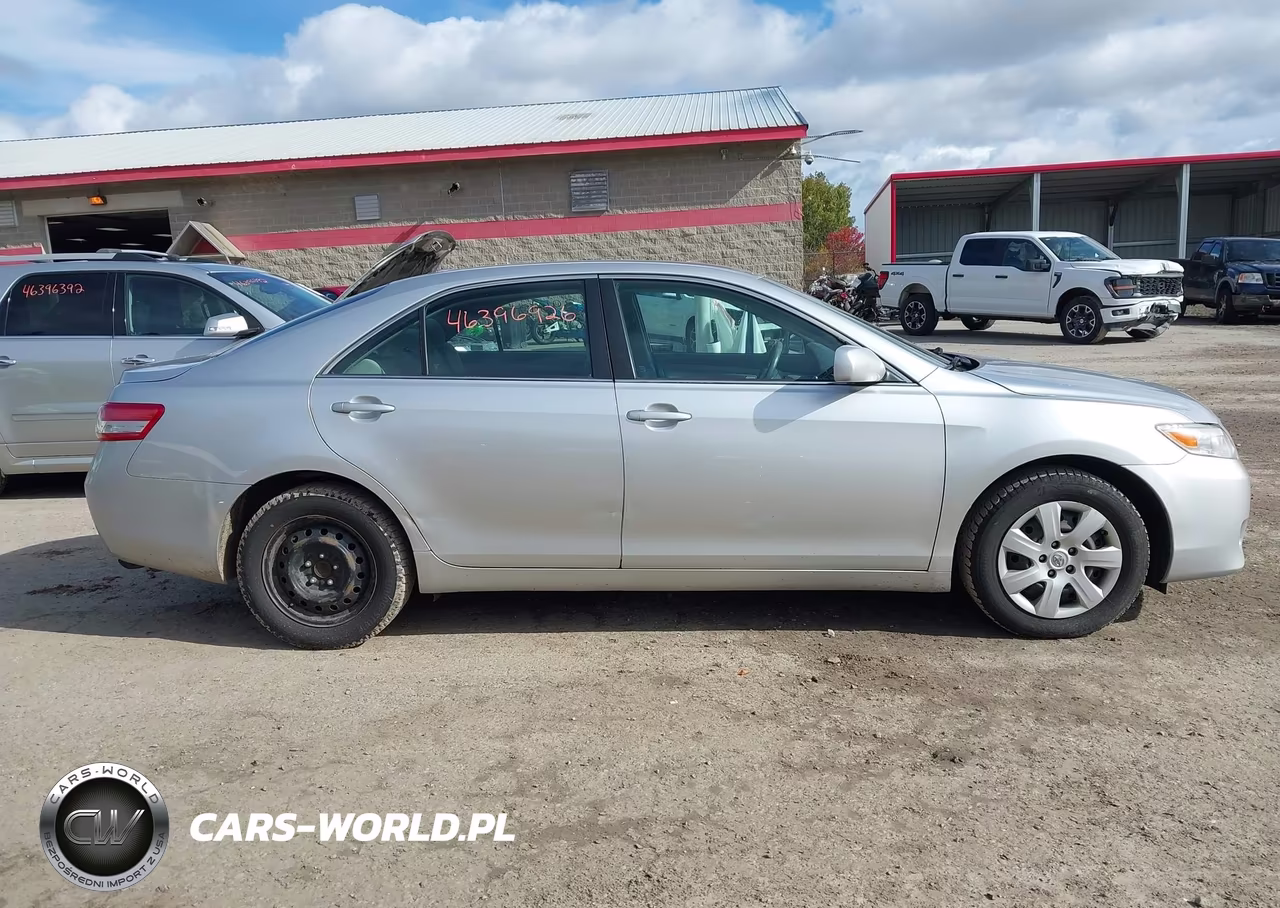 2010 Toyota Camry Le VIN:4T4BF3EK4AR050933 - 14