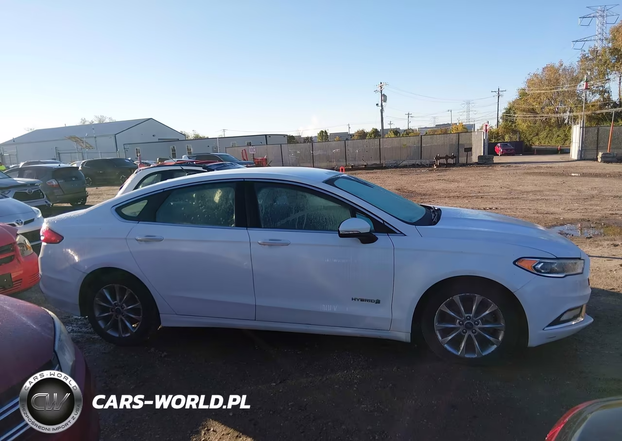 2017 Ford Fusion Hybrid Se VIN:3FA6P0LU9HR410074 - 13