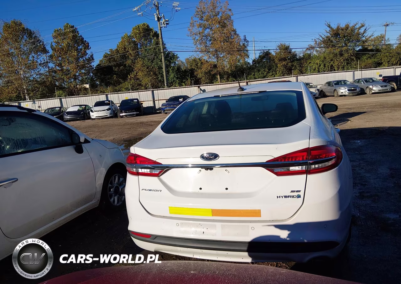 2017 Ford Fusion Hybrid Se VIN:3FA6P0LU9HR410074 - 16