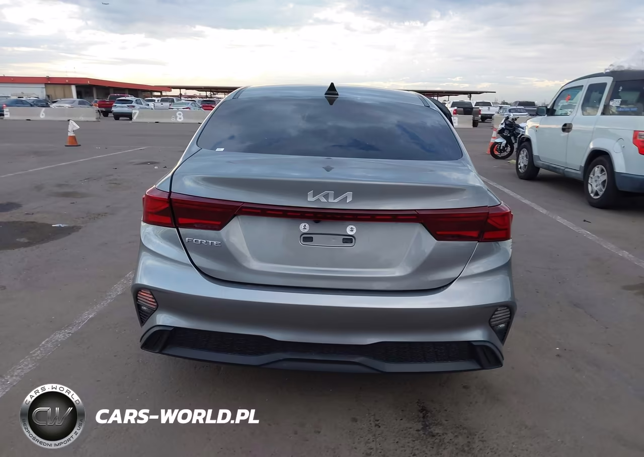 2023 Kia Forte Lxs VIN:3KPF24AD9PE519126 - 16