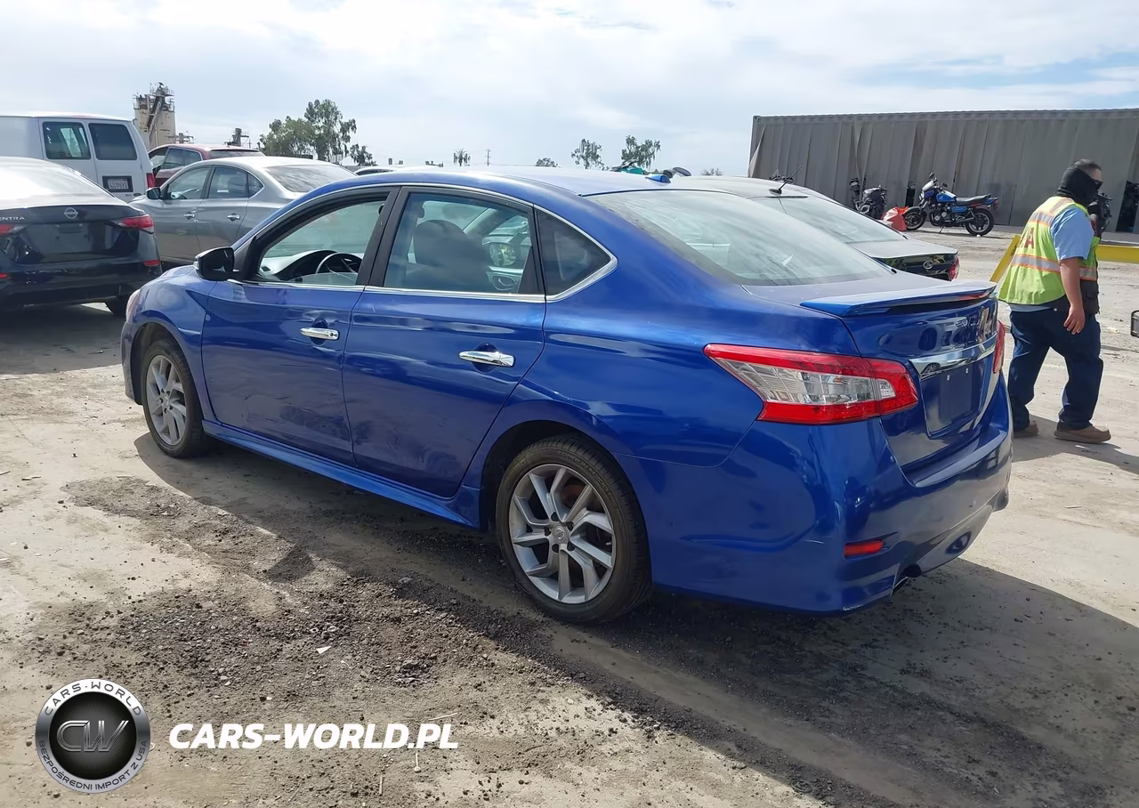 2015 Nissan Sentra Sr VIN:3N1AB7AP1FY327480 - 3