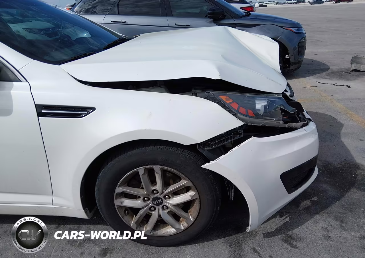 2011 Kia Optima Lx VIN:KNAGM4A7XB5184677 - 12