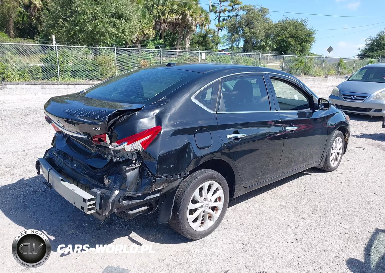 2018 Nissan Sentra Sv VIN:3N1AB7AP7JY286829 - 4