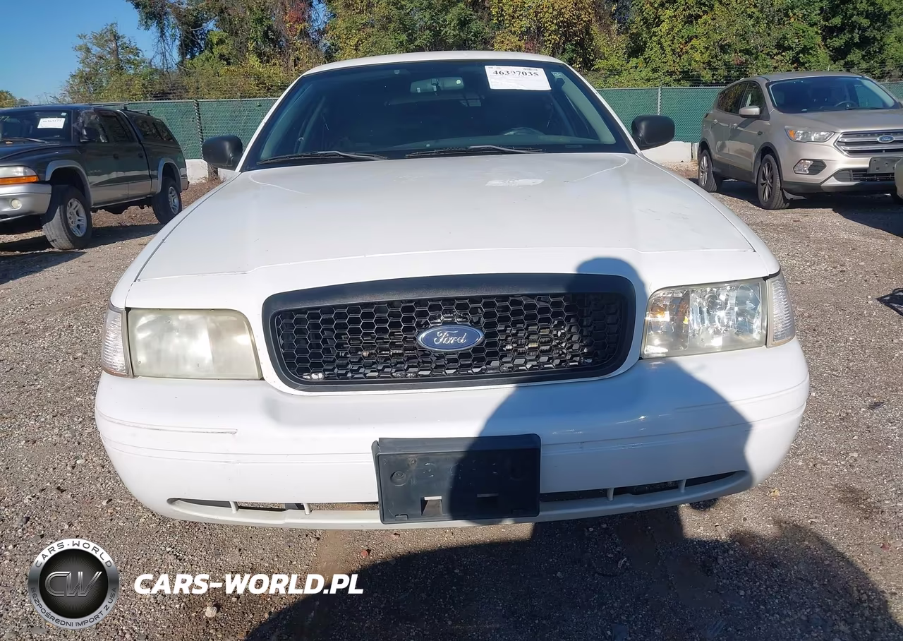2008 Ford Crown Victoria Police-Police Interceptor VIN:2FAHP71V88X128393 - 12