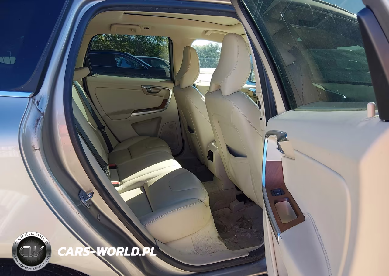 2015 Volvo Xc60 T5 Premier VIN:YV440MDK4F2705740 - 8