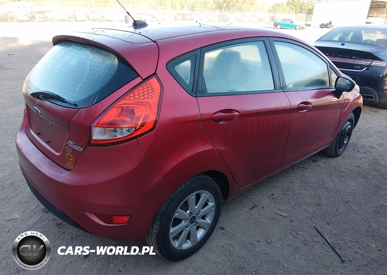 2012 Ford Fiesta Se VIN:3FADP4EJ5CM155950 - 4