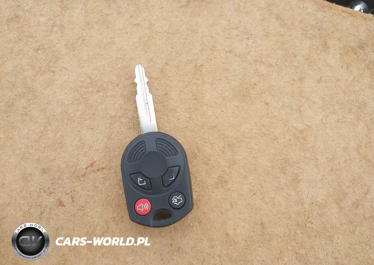 2012 Ford Fusion S VIN:3FAHP0GA0CR144865 - 11