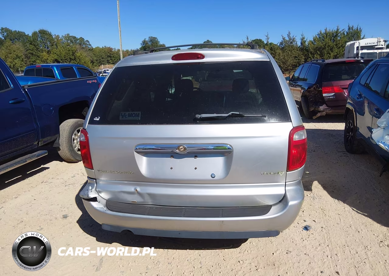 2005 Chrysler Town & Country Touring VIN:2C4GP54L65R380065 - 16