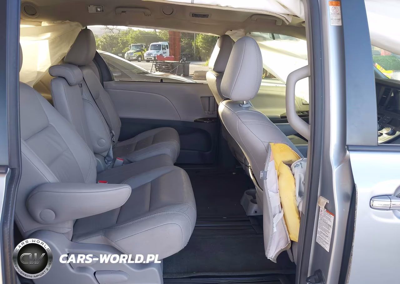 2015 Toyota Sienna Xle 8 Passenger VIN:5TDYK3DC9FS631774 - 8