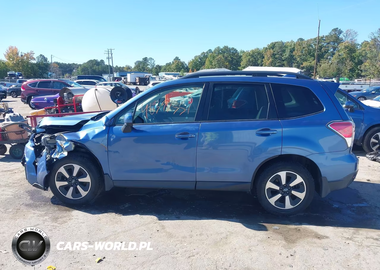 2018 Subaru Forester 2.5I Premium VIN:JF2SJAECXJH453173 - 14