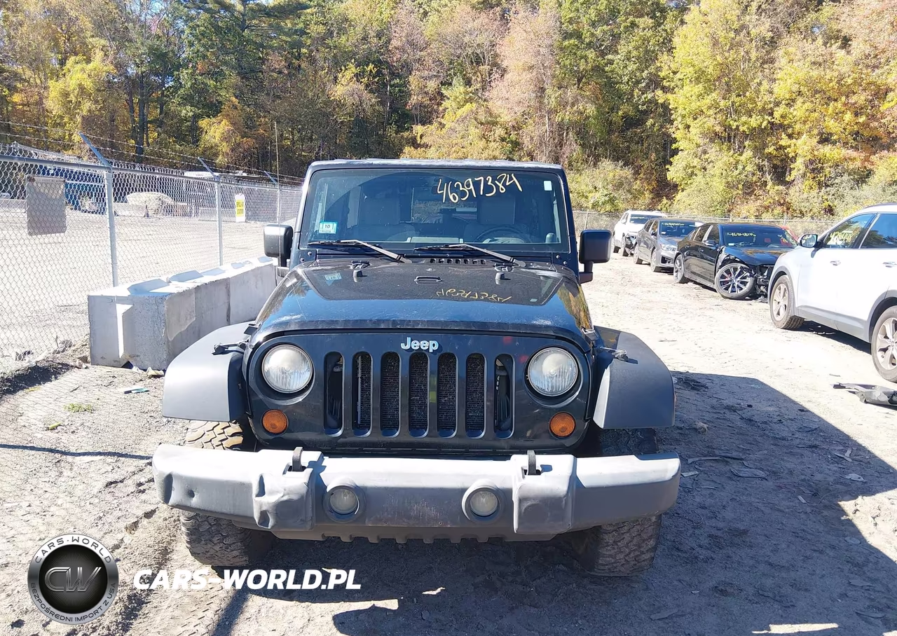 2007 Jeep Wrangler Unlimited Rubicon VIN:1J8GA69127L112729 - 12