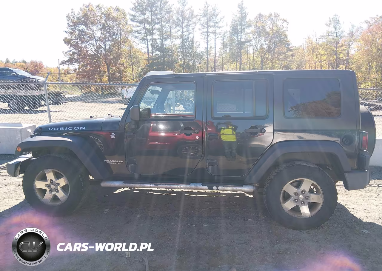 2007 Jeep Wrangler Unlimited Rubicon VIN:1J8GA69127L112729 - 14