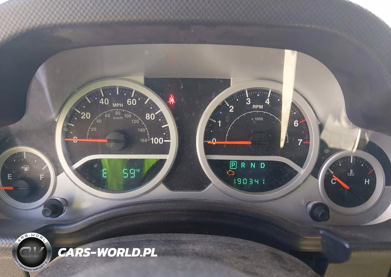 2007 Jeep Wrangler Unlimited Rubicon VIN:1J8GA69127L112729 - 7