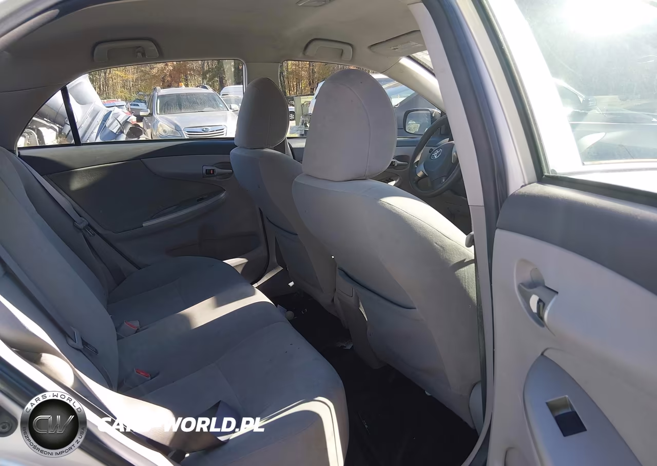 2010 Toyota Corolla Le VIN:2T1BU4EE6AC411953 - 8
