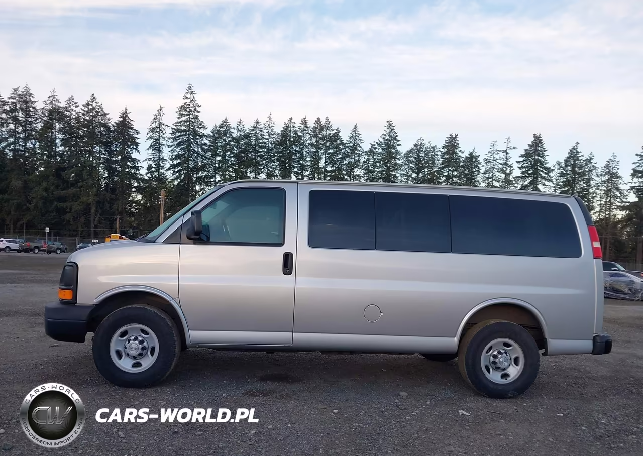 2015 Chevrolet Express 2500 Ls VIN:1GNWGPFG6F1282609 - 14
