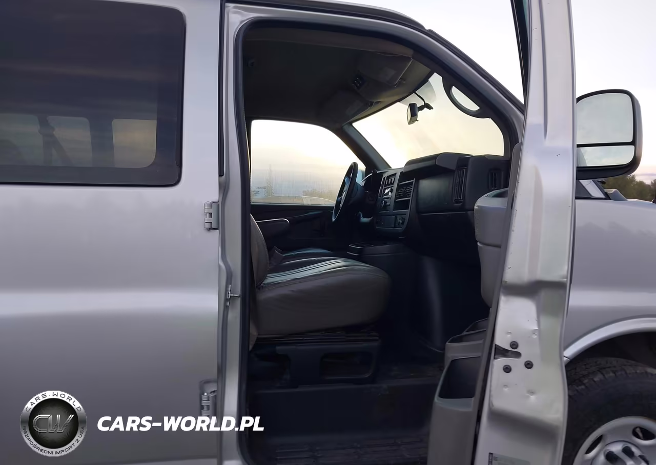 2015 Chevrolet Express 2500 Ls VIN:1GNWGPFG6F1282609 - 5