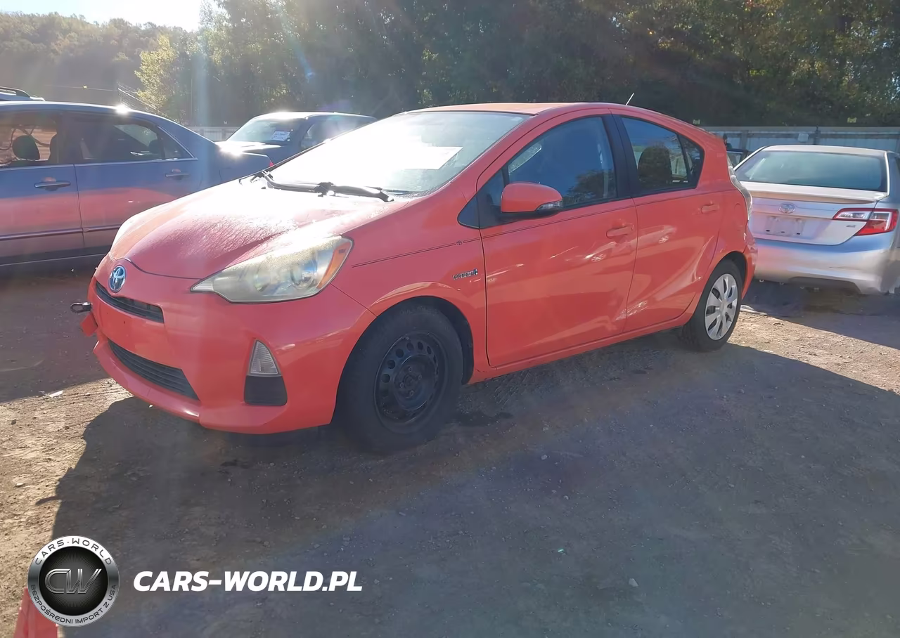 2012 Toyota Prius C Three VIN:JTDKDTB39C1027184 - 2