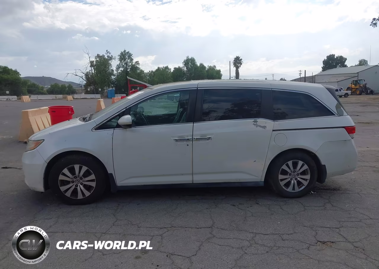 2014 Honda Odyssey Ex-L VIN:5FNRL5H63EB085686 - 14