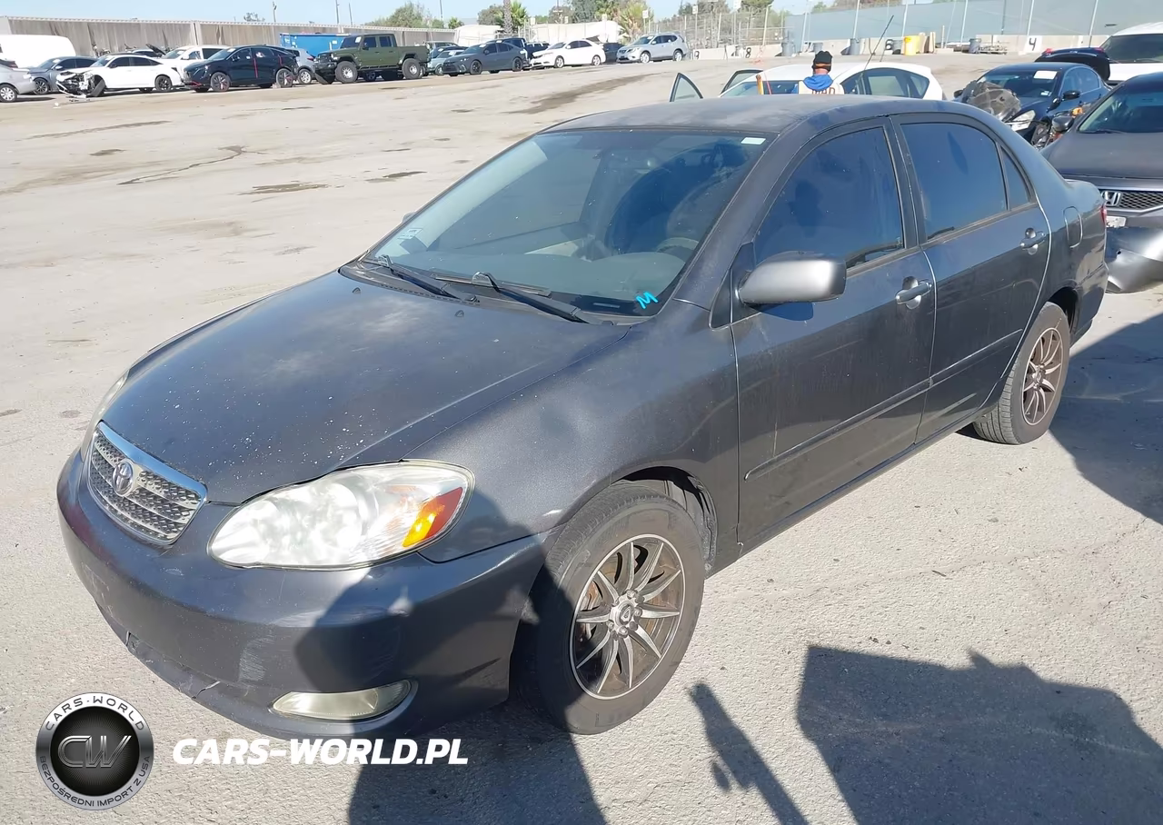 2005 Toyota Corolla Le VIN:1NXBR32E55Z471811 - 2