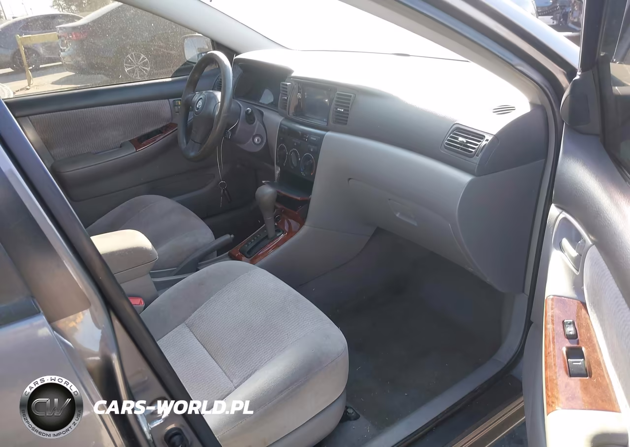 2005 Toyota Corolla Le VIN:1NXBR32E55Z471811 - 5