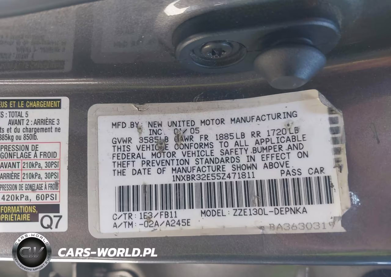 2005 Toyota Corolla Le VIN:1NXBR32E55Z471811 - 9