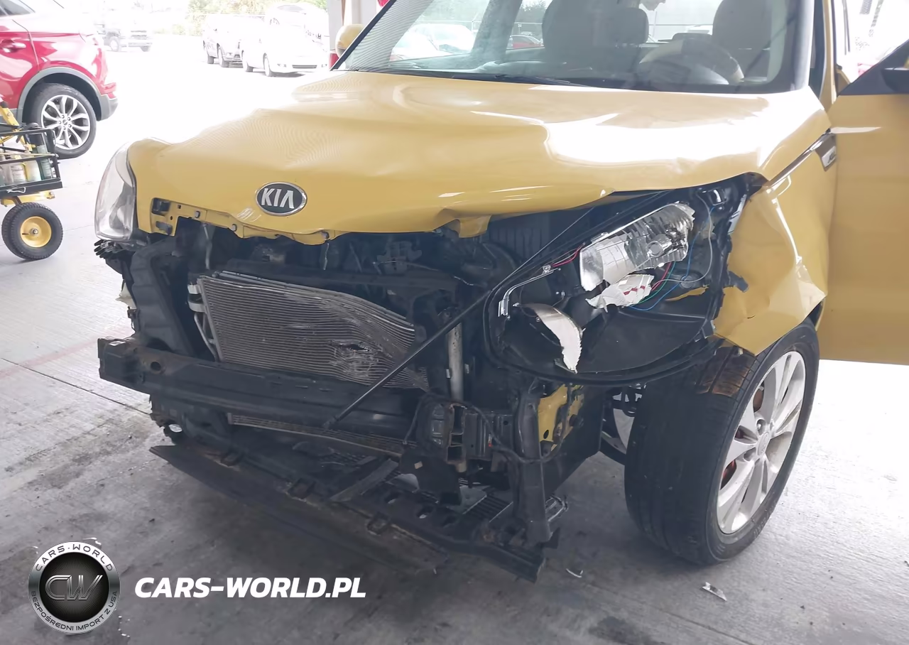 2015 Kia Soul + VIN:KNDJP3A55F7189126 - 6