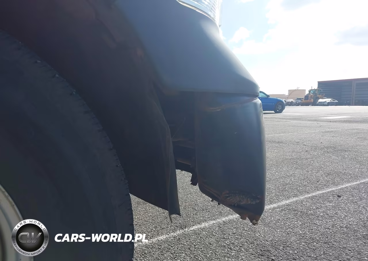 2019 Ram 1500 Classic Tradesman 4X2 8' Box VIN:3C6JR6DG1KG503983 - 13